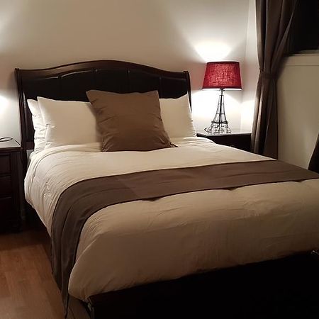 Three-Bedroom Apartment Sweet #6 By Amazing Property Rentals กาติโน ภายนอก รูปภาพ